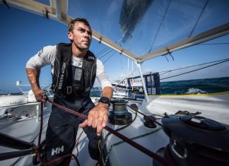 Thomas Ruyant sur la Transat Jacques Vabre