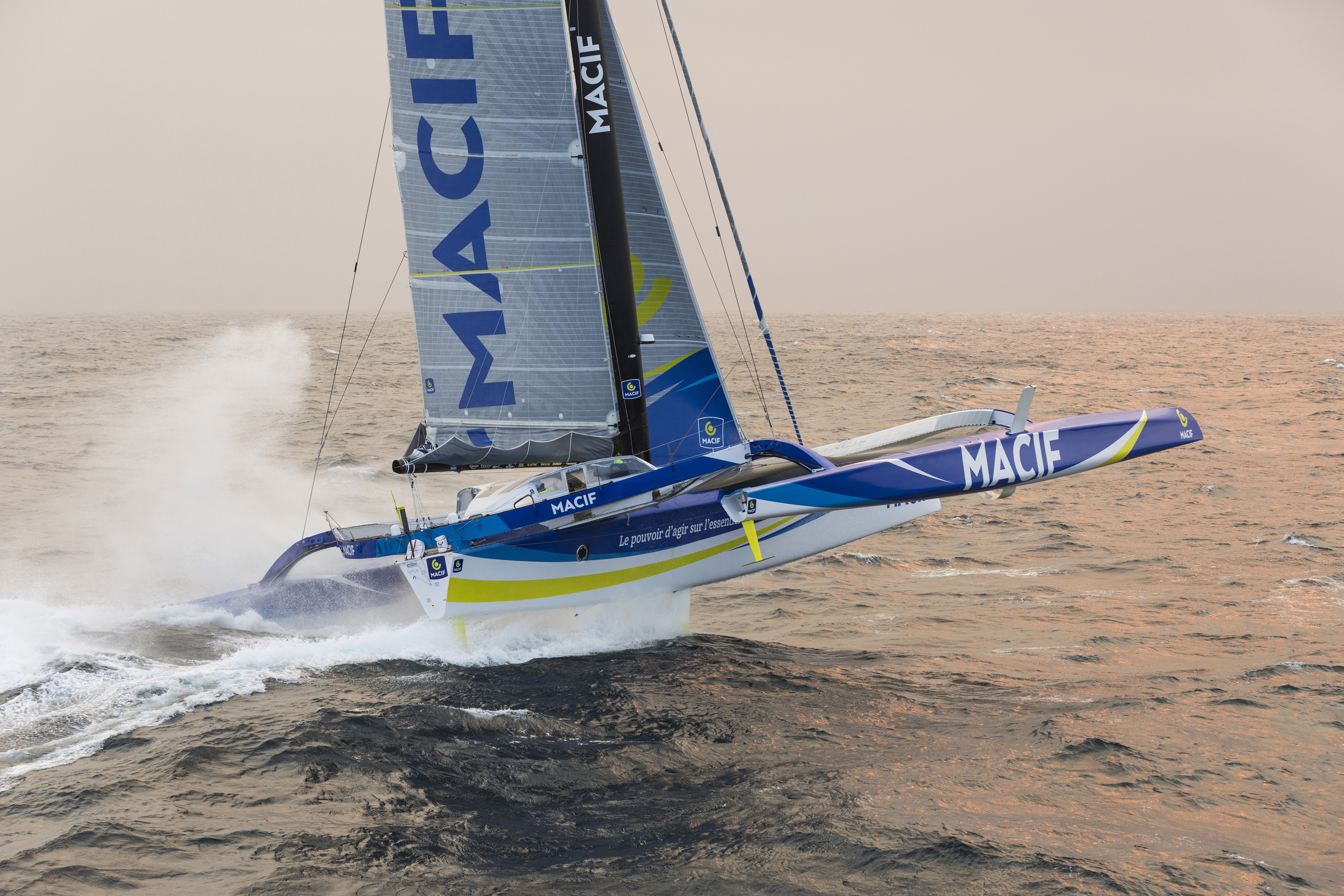 trimaran macif francois gabart