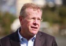 Le prix du Marin de l’Année remis par la Fédération Française de Voile au Nautic de Paris