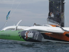 Avarie sur Sodebo, Thomas Coville se déroute