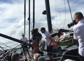 Revoir le Direct de l’arrivée d’Alex Thomson