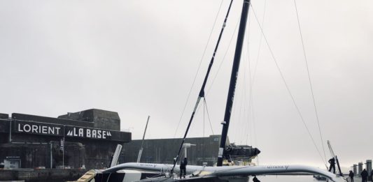 Le trimaran Ultime Edmond de Rothschild de retour à Lorient