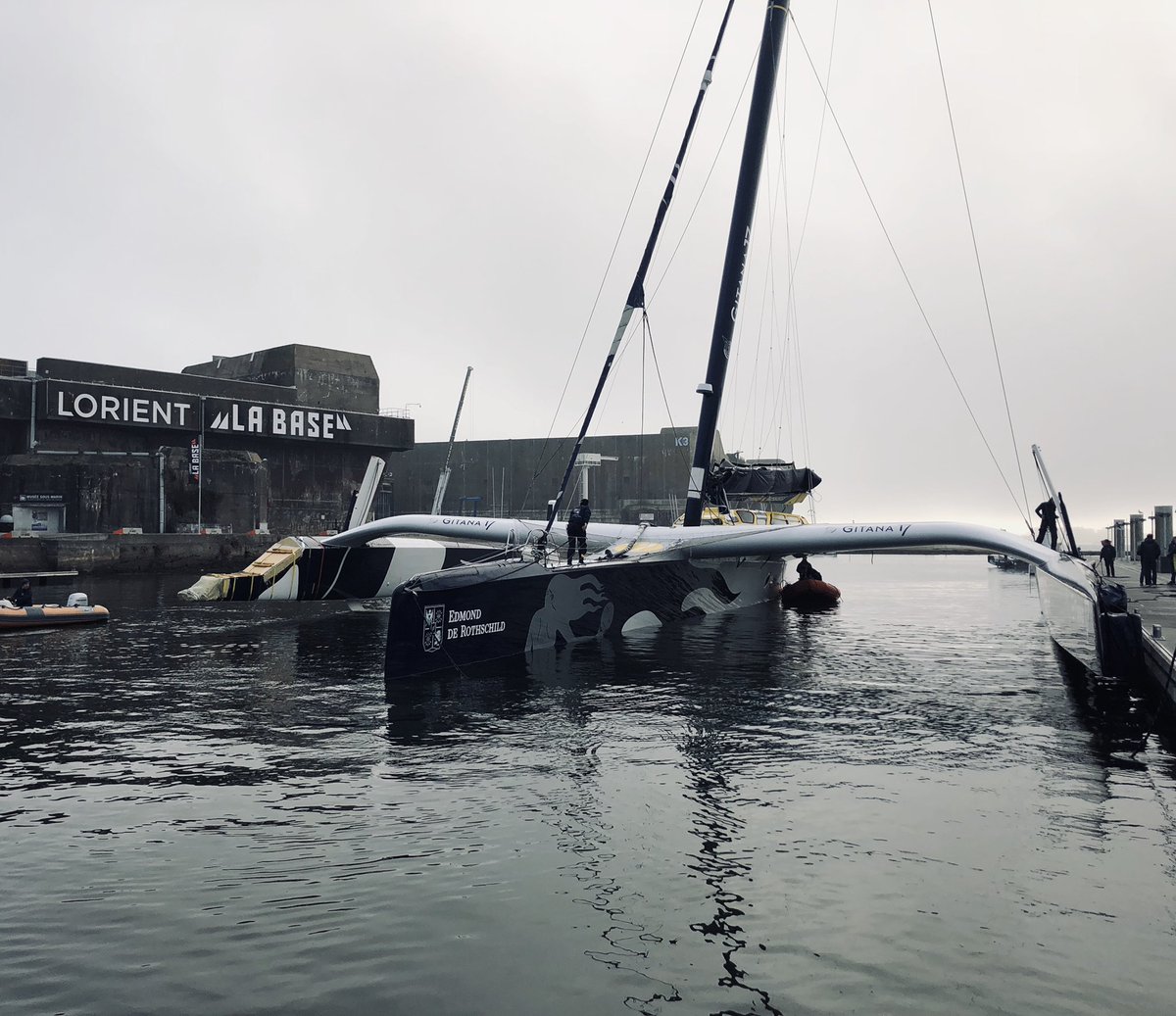 trimaran ultime edmond de rothschild