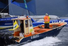 Gabart scotché, Joyon revient à 7 milles