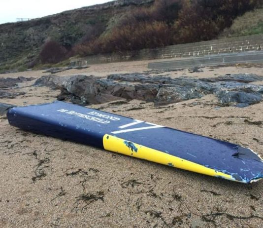 L’étrave du maxi Edmond de Rothschild retrouvé en Angleterre