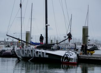 Jérémie Beyou, skipper IMOCA Charal, embarque Christopher Pratt pour la Transat Jacques Vabre