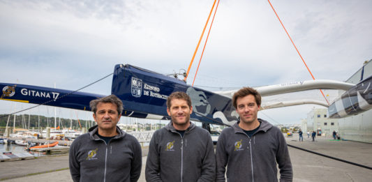 Gitana remis à l’eau. Franck Cammas et Charles Caudrelier impatients d’aller naviguer