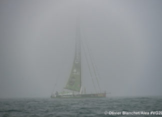Vendée Globe. Départ décalé à 14h20 en raison du brouillard – le virtuel est parti !