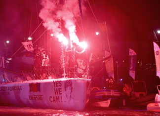 Vendée Globe. Jean Le Cam allume le feu sur le chenal