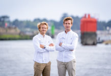 François Gabart avec Tom Laperche à bord du trimaran SVR – LAZARTIGUE pour la Transat Jacques Vabre