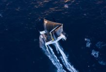 Choc avec un OFNI, retour en chantier pour le Maxi Edmond de Rothschild