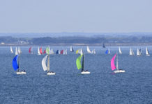 Spi.108 courses en baie de Quiberon dans des petits airs