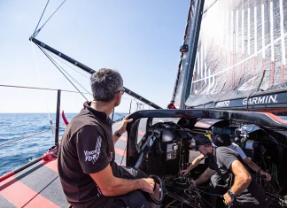 Vendée Globe. Premières navigations sur Charal 2, le ressenti de Jérémie Beyou et Franck Cammas