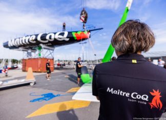 Vendée Globe. Yannick Bestaven vainqueur du Vendée Globe met à l’eau son nouveau bateau
