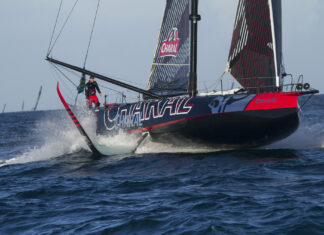 Route du Rhum. Jérémie Beyou sur Charal 2 aux avant-postes