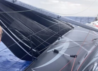 Transat Jacques Vabre. Avarie de voile pour V and B – Monbana – Mayenne mais qui repart
