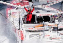 Vendée Globe. Damien Seguin à bord du bateau vainqueur de la dernière édition