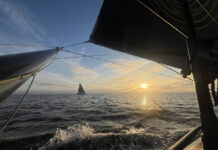 Vendée Globe. Charlie Dalin en tête