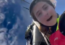 Vendée Globe. Violette monte en haut de son mât, arrivée de Sébastien Simon vendredi aux Sables