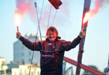 Vendée Globe. Arrivée hors course de Yannick Bestaven, skipper de Maître CoQ V