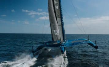Trophée Jules Verne.  SVR-Lazartigue victime d’une avarie sur son foil bâbord