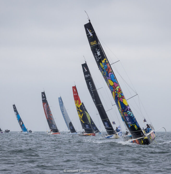https://www.courseaularge.com/wp-content/uploads/2025/04/117662-depart-de-la-transat-paprec-2025-r-1200-900-712x728.jpg