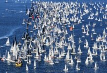 Barcolana. Trieste, capitale mondiale de la voile : Arca SGR triomphe, 1 865 voiliers inscrits !