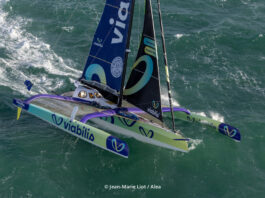 Transat Café l’Or. Escale Technique pour l’Ocean Fifty Viabilis, casse de la grand-voile