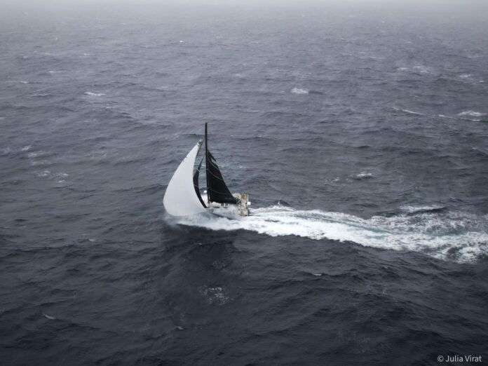 globe40