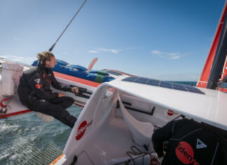 Transat Café l’Or. Avarie de barre de liaison sur Edenred 5