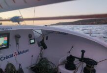 Globe40. Les 2 premiers Class40 dans le détroit de Bass