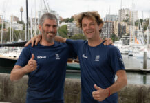 Globe40. Thibaut Lefévère et Nicolas Guibal à peine repartis leur bateau touché par la foudre