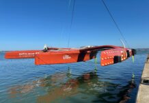 Ocean Fifty. Remise à l’eau de ELVEST de Matthieu Perraut et Sébastien Rogues