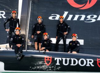 America’s Cup. Paul Goodison et Phil Robertson avec Tudor Alinghi