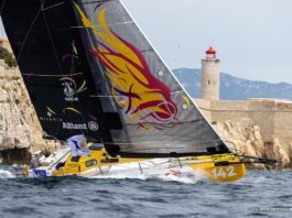 Med Race. Mathieu Claveau et François Verdier en tête à Bonifacio