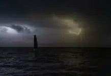 Solitaire. Abandon de Paul Cousin après un talonnage