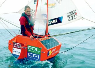 Record. Andrew Bedwell secouru alors qu’il tentait de traverser l’Atlantique à bord de son mini bateau