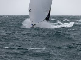 Solitaire. 100 milles pour gagner la Solitaire, le suspens reste entier !